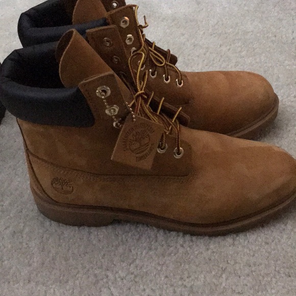 Timberland Boots - Picture 2 of 3